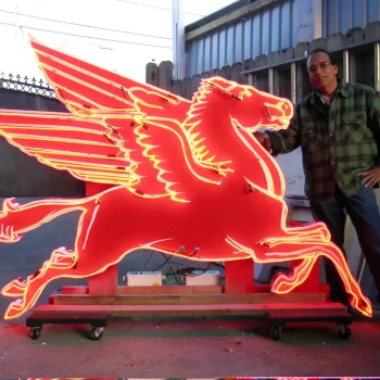 Custom Neon Fabrication